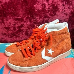 Converse Cons Pro Leather 76 MID Orange Suede Sneakers / women's 10.5/ men's 9
